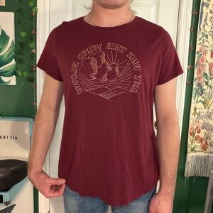 Old Navy Burgundy Graphic Tee